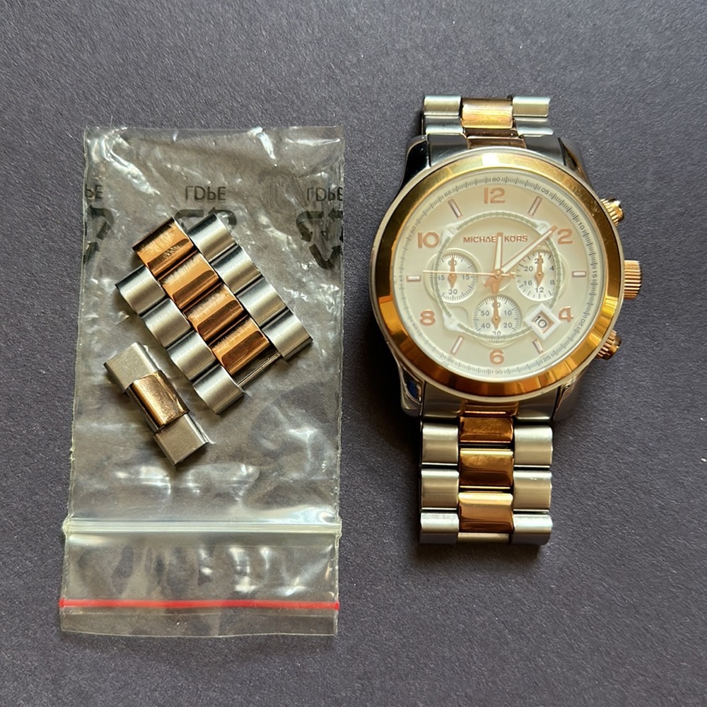 Michael Kors men’s style watch rose gold and silver